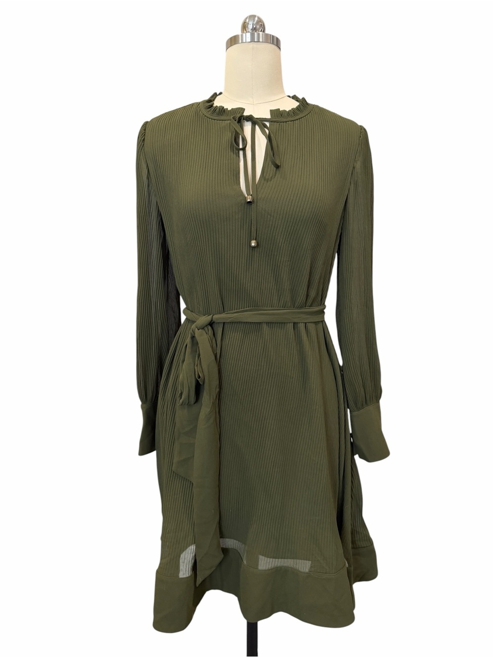 Eliza J Pleated Tie Waist Shift Dress Long Sleeve Split Neck Olive Green 6 NWT - Picture 3 of 14